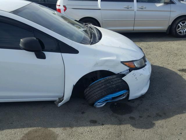 2HGFB2F50CH600134 - 2012 HONDA CIVIC LX WHITE photo 9