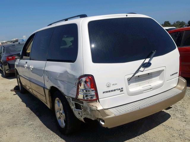 2FMDA58234BB22451 - 2004 FORD FREESTAR L WHITE photo 3