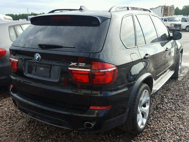 5UXZW0C5XCL666183 - 2012 BMW X5 XDRIVE3 BLACK photo 4