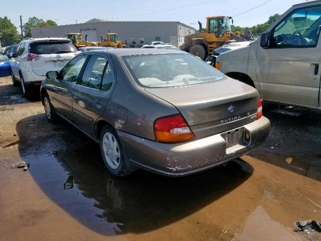 1N4DL01D9XC169149 - 1999 NISSAN ALTIMA XE BROWN photo 3