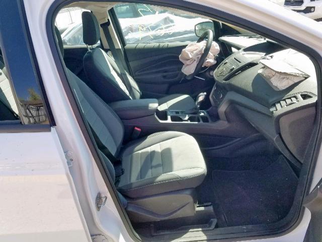 1FMCU0F76JUC09495 - 2018 FORD ESCAPE S WHITE photo 5