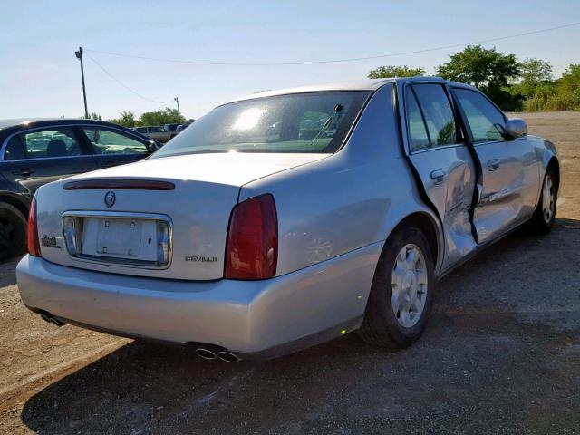 1G6KD54YX1U244407 - 2001 CADILLAC DEVILLE SILVER photo 4