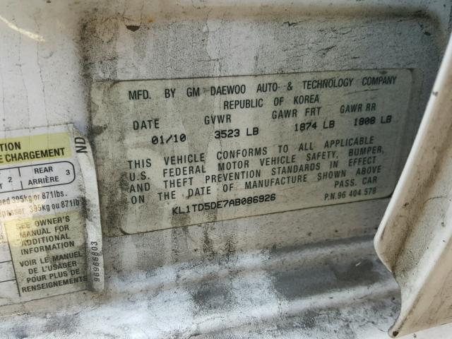 KL1TD5DE7AB086926 - 2010 CHEVROLET AVEO LS WHITE photo 10