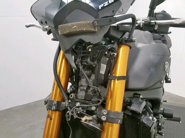 JYARN27E9CA001986 - 2012 YAMAHA FZ8 N GRAY photo 10