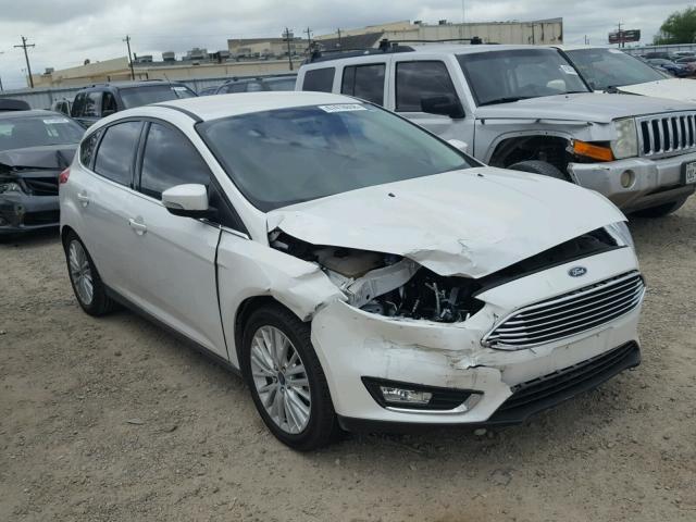 1FADP3N2XFL219554 - 2015 FORD FOCUS TITA WHITE photo 1