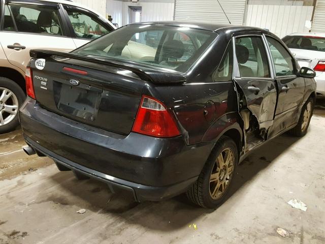 1FAHP34N67W233481 - 2007 FORD FOCUS ZX4 BLACK photo 4