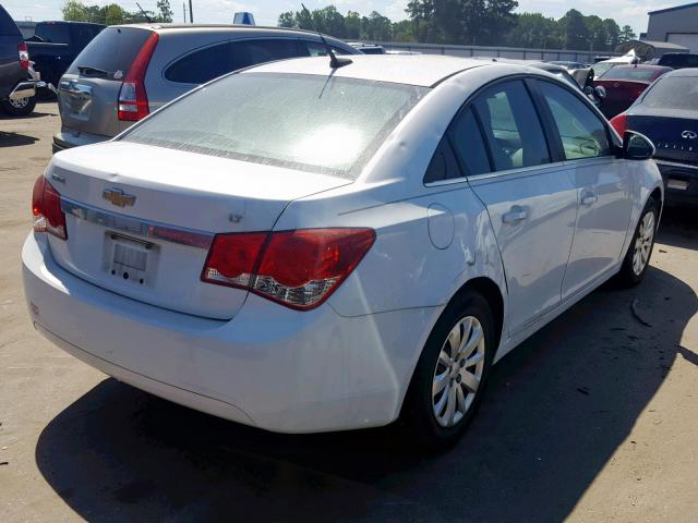 1G1PF5S9XB7293821 - 2011 CHEVROLET CRUZE LT WHITE photo 4