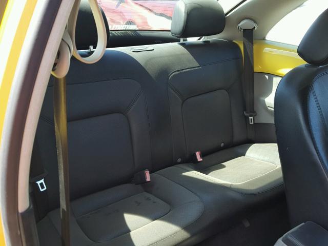 3VWCK31C35M414599 - 2005 VOLKSWAGEN NEW BEETLE 黄色 照片 6