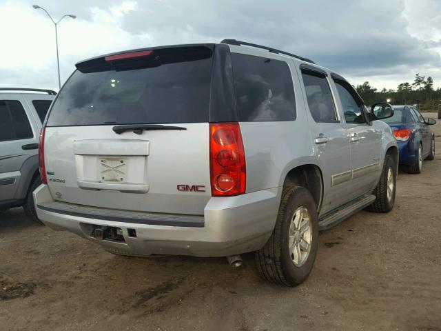 1GKS1AE00BR281854 - 2011 GMC YUKON SLE SILVER photo 4