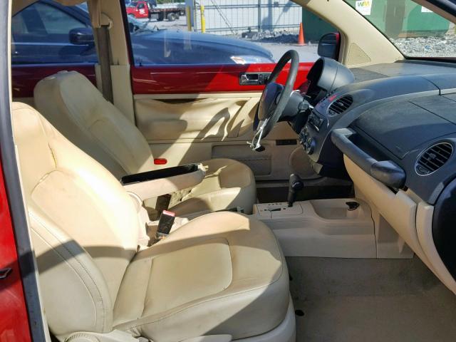 3VWRW31C18M519807 - 2008 VOLKSWAGEN NEW BEETLE 红色 照片 5