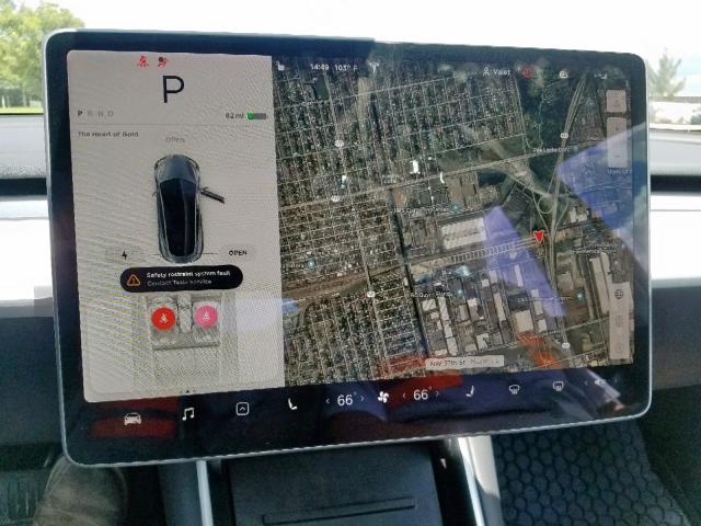 5YJ3E1EB1JF099364 - 2018 TESLA MODEL 3 GRAY photo 9