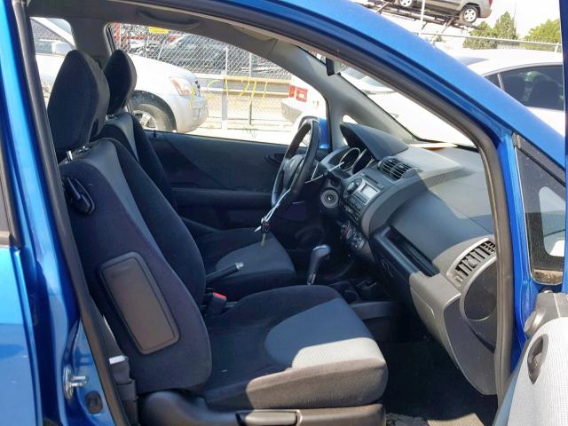 JHMGD38668S015923 - 2008 HONDA FIT SPORT BLUE photo 5