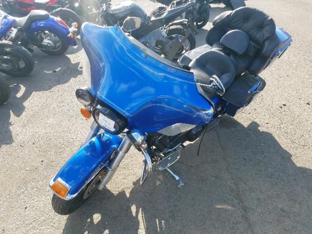 1HD1FC4187Y710622 - 2007 HARLEY-DAVIDSON FLHTCUI BLUE photo 2