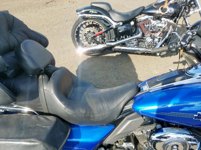 1HD1FC4187Y710622 - 2007 HARLEY-DAVIDSON FLHTCUI BLUE photo 5