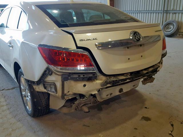 1G4GC5ER5CF184875 - 2012 BUICK LACROSSE WHITE photo 9