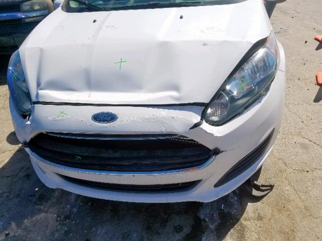 3FADP4BJ4EM154523 - 2014 FORD FIESTA SE WHITE photo 9