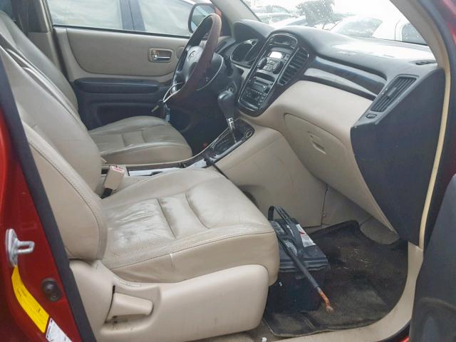 JTEHF21A720095319 - 2002 TOYOTA HIGHLANDER RED photo 5