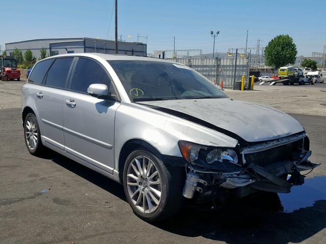 YV1MW390792460434 - 2009 VOLVO V50 2.4I SILVER photo 1