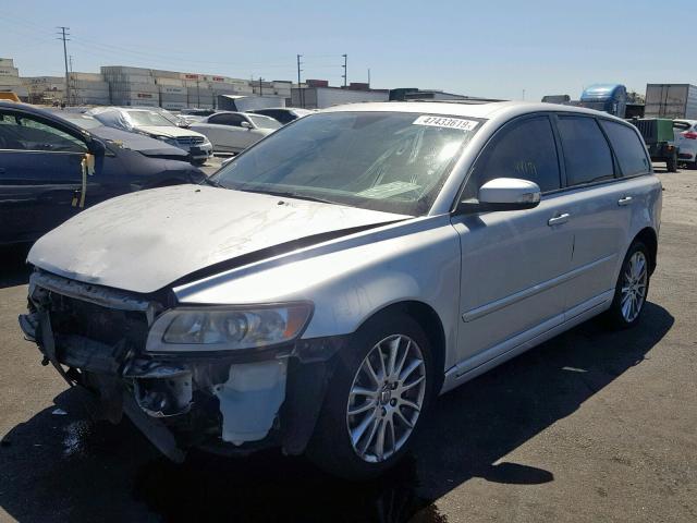 YV1MW390792460434 - 2009 VOLVO V50 2.4I SILVER photo 2