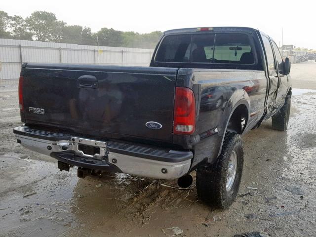 1FTSW31F83EA04705 - 2003 FORD F350 SRW S BLACK photo 4