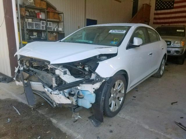 1G4GC5EG3AF233132 - 2010 BUICK LACROSSE C WHITE photo 2