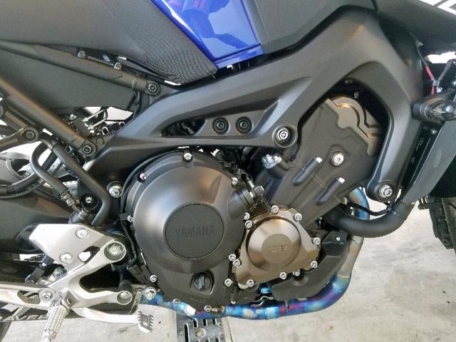 JYARN53EXKA006118 - 2019 YAMAHA MT09 BLUE photo 7