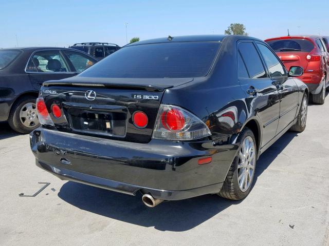 JTHBD192530072936 - 2003 LEXUS IS 300 BLACK photo 4