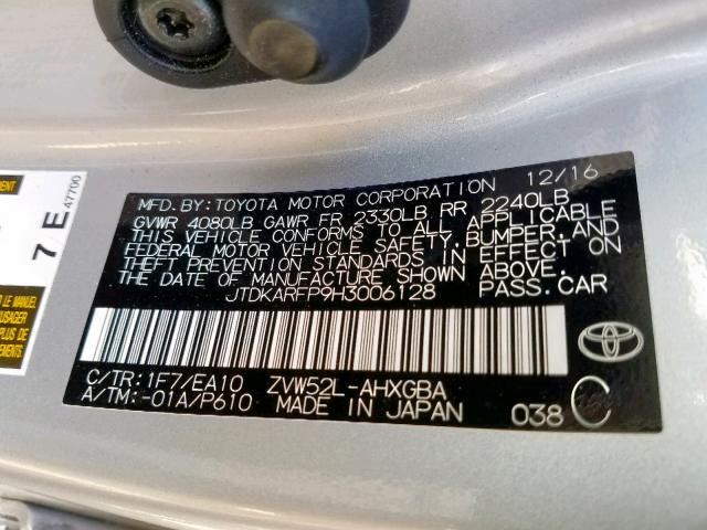 JTDKARFP9H3006128 - 2017 TOYOTA PRIUS PRIM 银色 照片 10