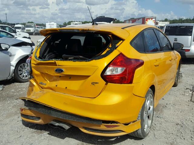 1FADP3L9XDL364722 - 2013 FORD FOCUS ST YELLOW photo 4