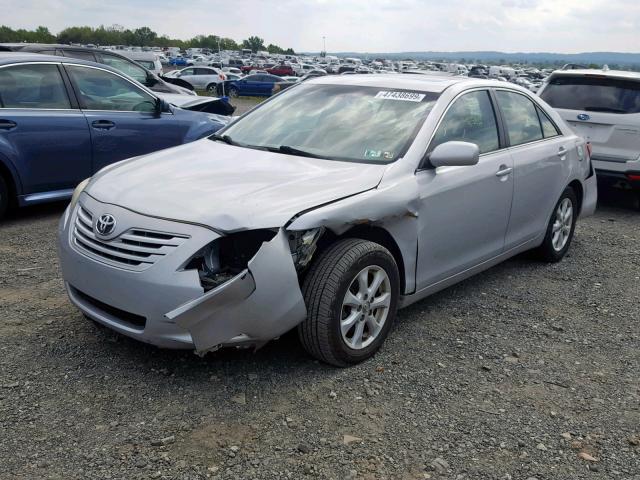 4T1BE46K57U520302 - 2007 TOYOTA CAMRY NEW SILVER photo 2