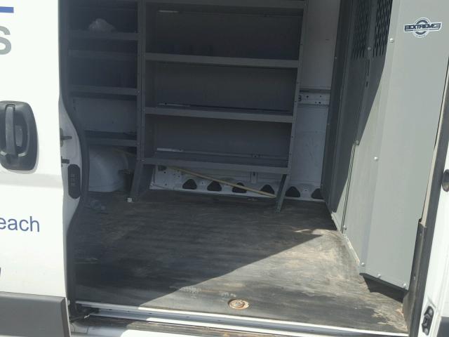 3C6TRVAG8HE541819 - 2017 RAM PROMASTER 白色 照片 6