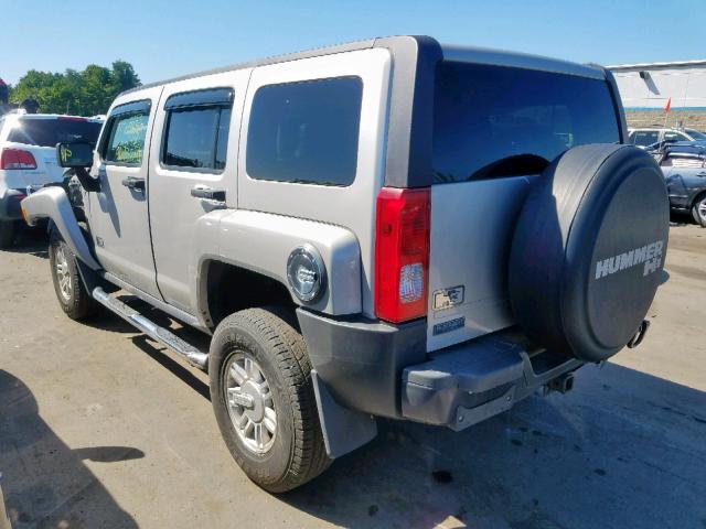 5GTDN13E078151635 - 2007 HUMMER H3 GRAY photo 3