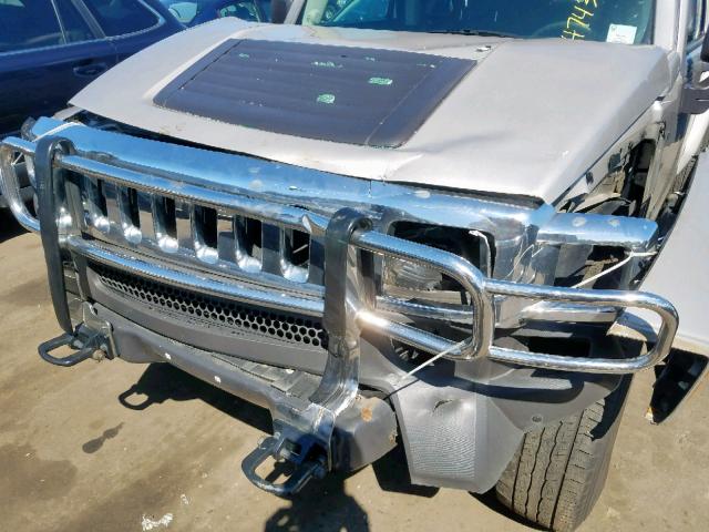 5GTDN13E078151635 - 2007 HUMMER H3 GRAY photo 9