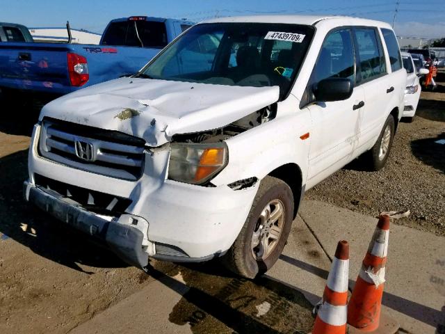 5FNYF281X6B026190 - 2006 HONDA PILOT LX WHITE photo 2