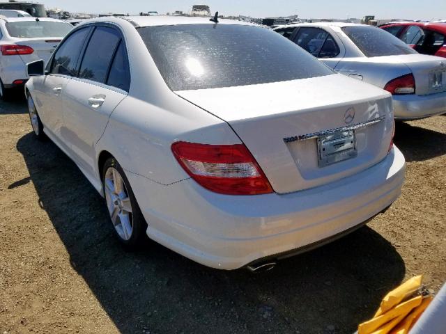 WDDGF5EB2AF467722 - 2010 MERCEDES-BENZ C 300 WHITE photo 3