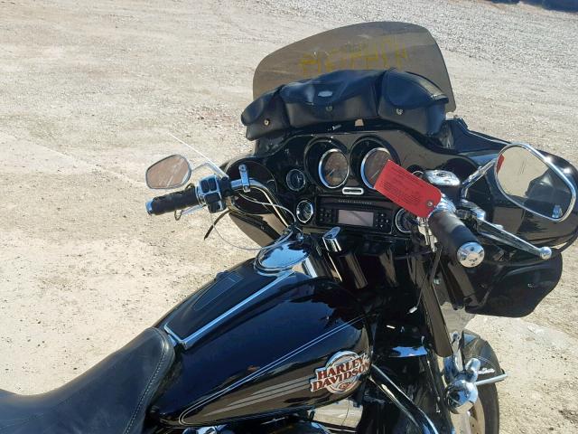 1HD1FC4167Y603679 - 2007 HARLEY-DAVIDSON FLHTCUI BLACK photo 5