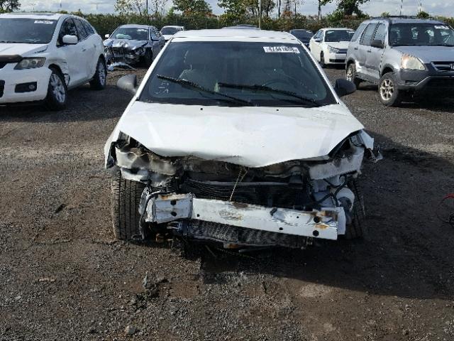 1G2ZH351374163090 - 2007 PONTIAC G6 GT WHITE photo 9