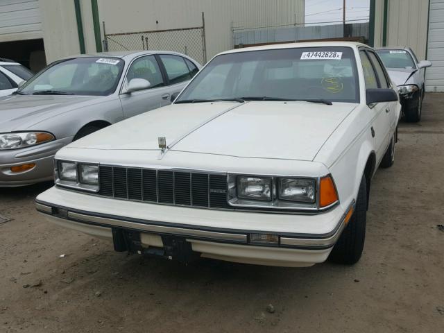 1G4AL19E1E6452295 - 1984 BUICK CENTURY LI WHITE photo 2