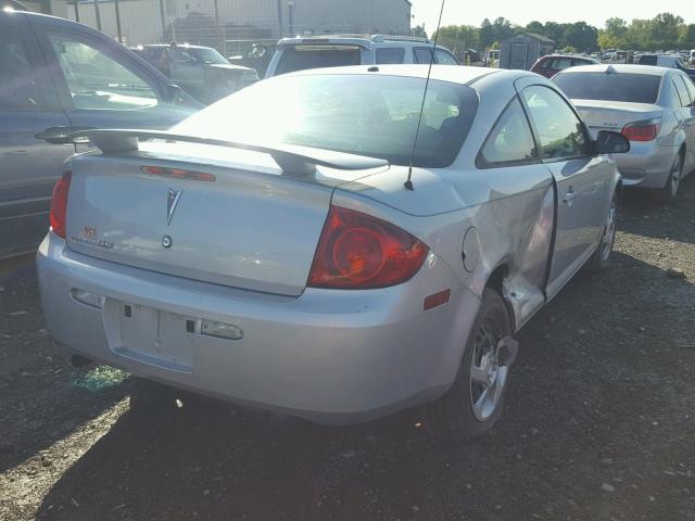 1G2AL18F387100496 - 2008 PONTIAC G5 SILVER photo 4