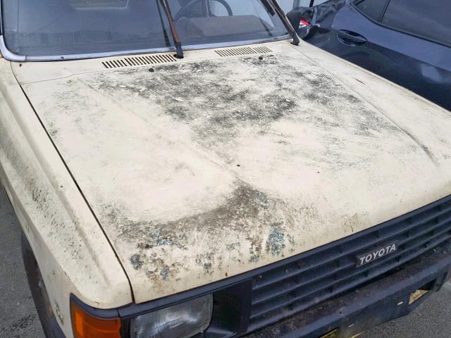 JT4RN50RXG0195006 - 1986 TOYOTA PICKUP 1/2 WHITE photo 9