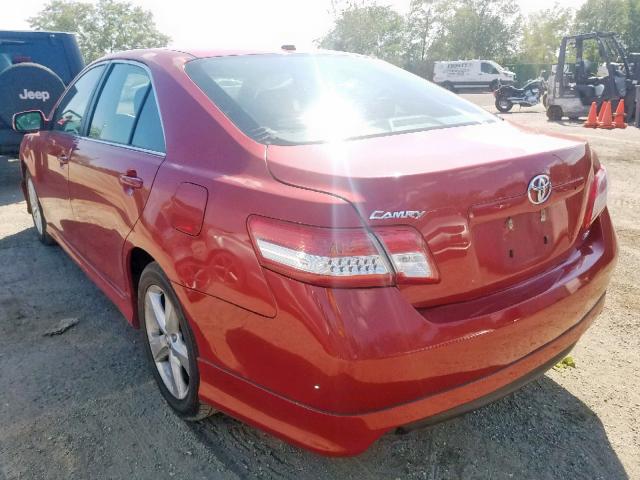 4T1BF3EKXBU597345 - 2011 TOYOTA CAMRY BASE RED photo 3