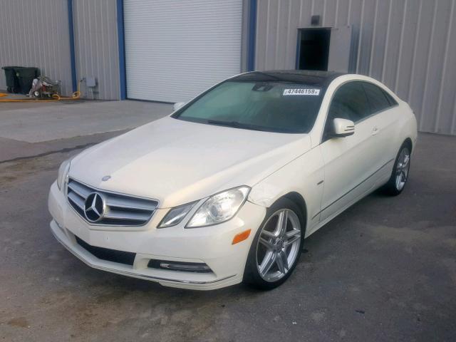 WDDKJ5KB8CF136983 - 2012 MERCEDES-BENZ E 350 WHITE photo 2