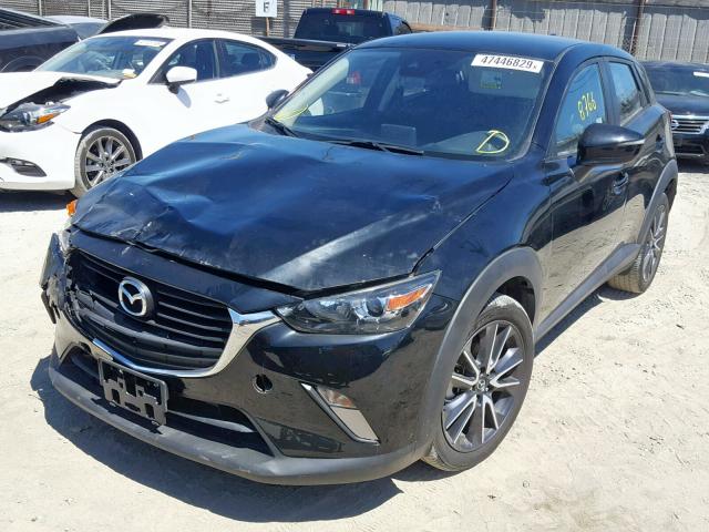 JM1DKDC75J0300064 - 2018 MAZDA CX-3 TOURI BLACK photo 2