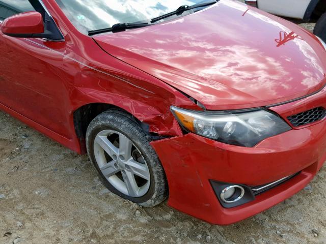4T1BF1FK0CU557425 - 2012 TOYOTA CAMRY BASE RED photo 9