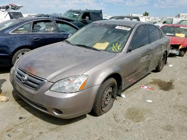 1N4AL11D84C127141 - 2004 NISSAN ALTIMA BAS GRAY photo 2