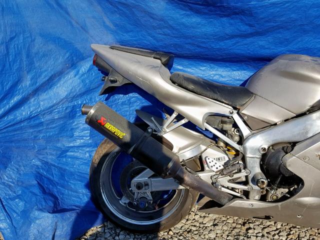 JYARN02E4XA002481 - 1999 YAMAHA YZFR1 SILVER photo 6