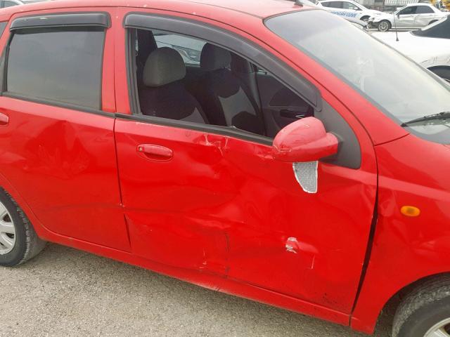 KL1TJ62684B244611 - 2004 CHEVROLET AVEO LS RED photo 9