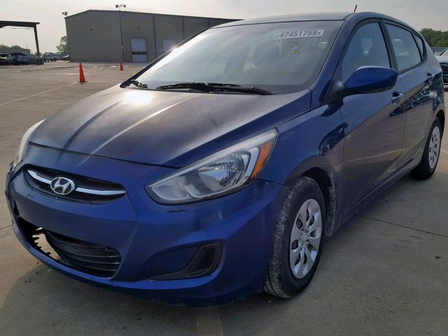 KMHCT5AE1GU270168 - 2016 HYUNDAI ACCENT SE BLUE photo 2