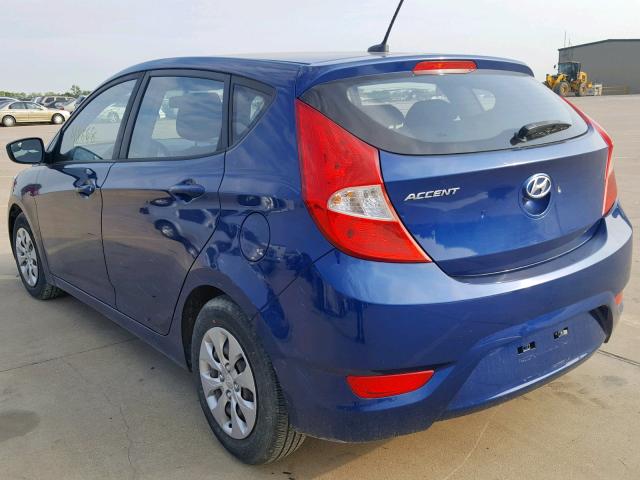 KMHCT5AE1GU270168 - 2016 HYUNDAI ACCENT SE BLUE photo 3