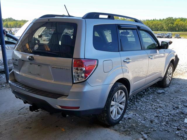 JF2SHAEC4DH432240 - 2013 SUBARU FORESTER L SILVER photo 4